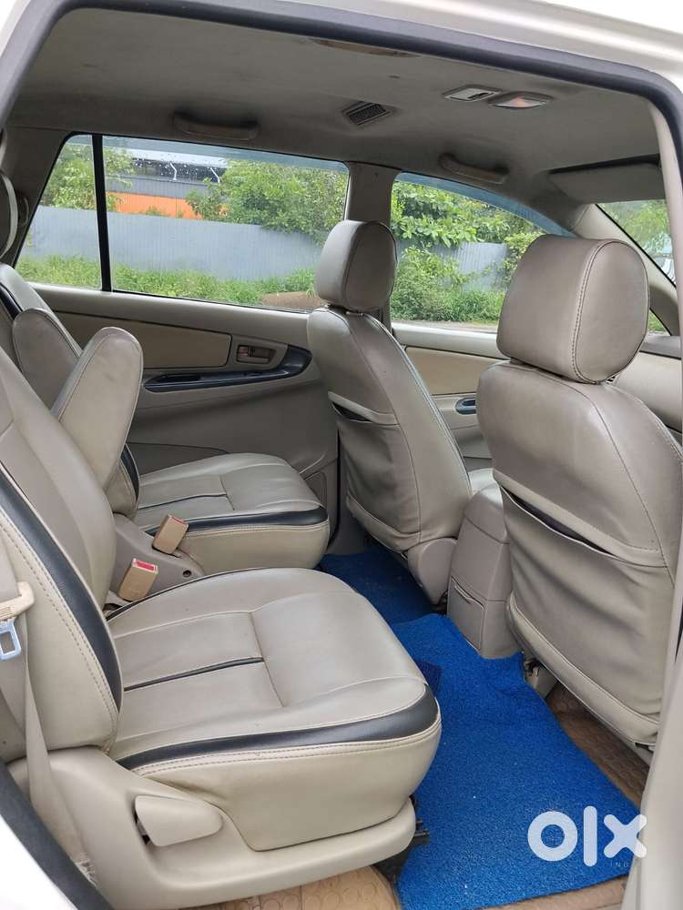 Toyota Innova 2.5 G (diesel) 7 Seater, 2009, Diesel