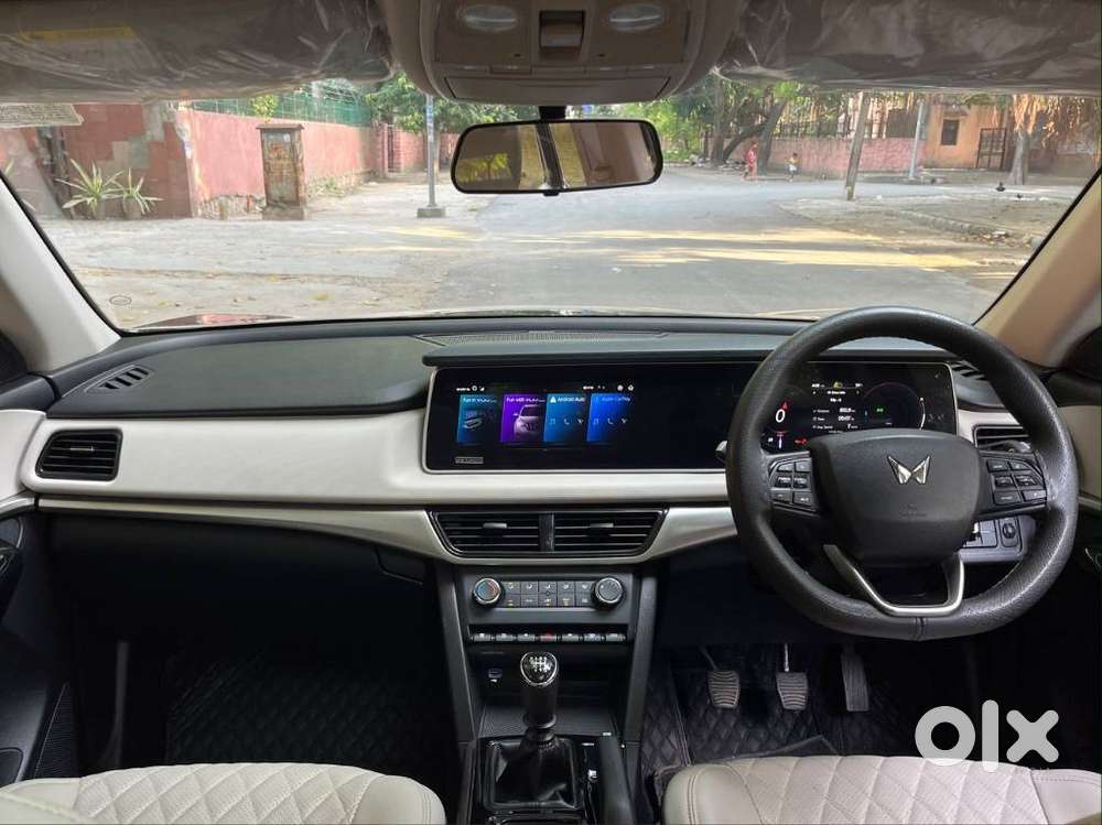 Mahindra Xuv700 2.2 Ax 5 Diesel Mt 7 Str, 2024, Diesel