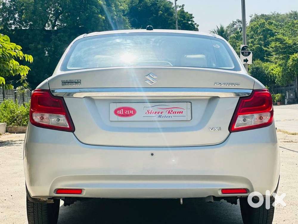 Maruti Suzuki Dzire 1.2 Vxi, 2018, Petrol