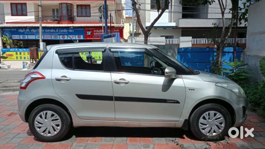 Maruti Suzuki Swift Vxi 1.2 Abs Bs-iv, 2017, Petrol