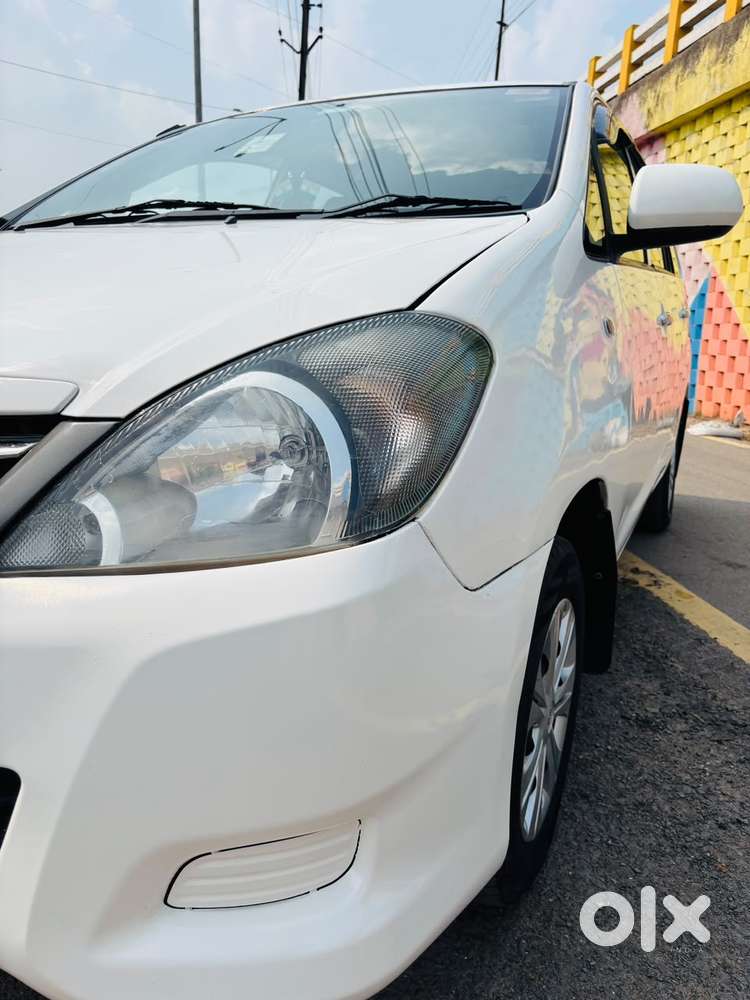 Toyota Innova 2.5 G4 Diesel 7-seater, 2010, Diesel