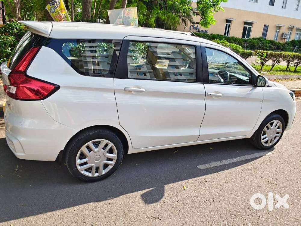 Maruti Suzuki Ertiga Vxi (o) Jan 2024 Registered