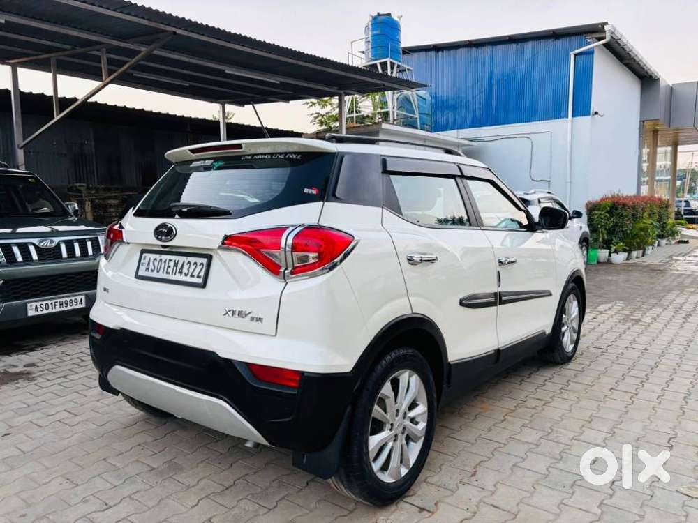 Mahindra Xuv300 W8, 2020, Petrol