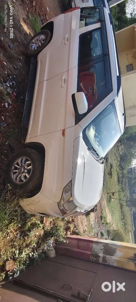 Mahindra Tuv 300 2016 Diesel 135000 Km Driven