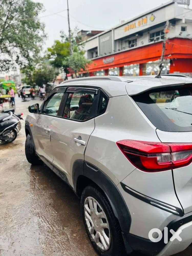 Nissan Magnite 2021 Xe Petrol Manual