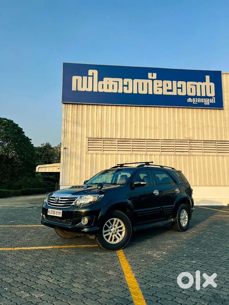 Toyota Fortuner Diesel 175000 Km Driven