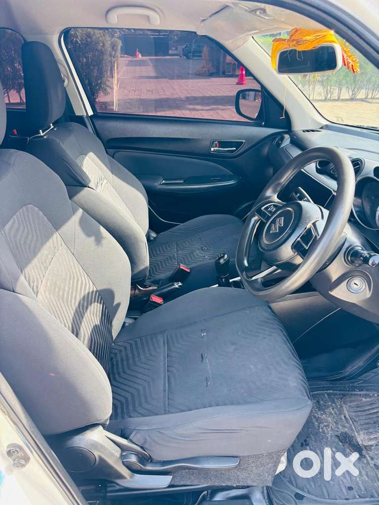 Maruti Suzuki Swift 1.2 Vxi (o), 2022, Petrol