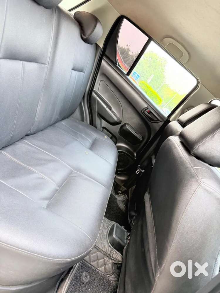 Maruti Suzuki Swift Lxi Optional-o, 2016, Petrol