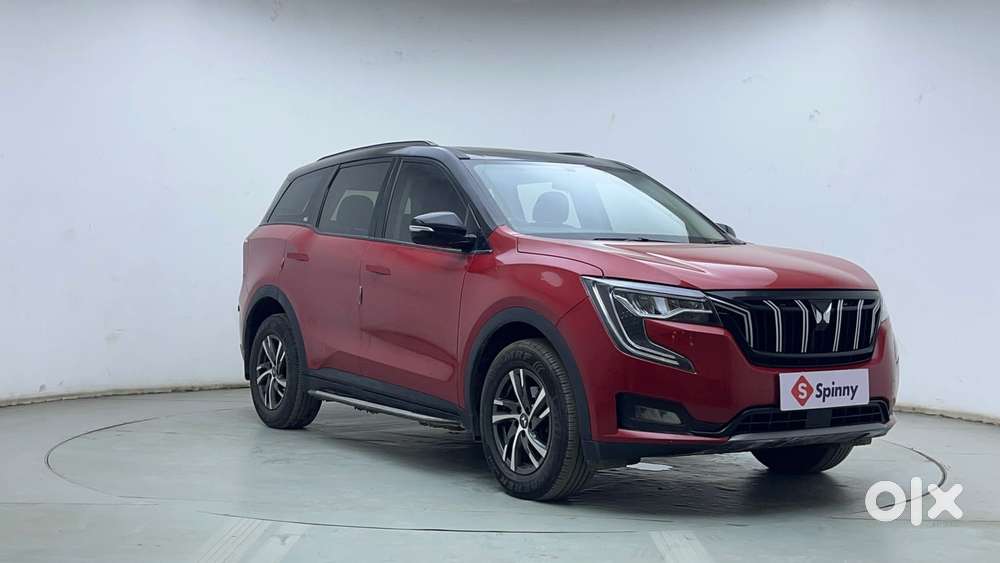 Mahindra Xuv700 2.0 Ax 5 Petrol At Str, 2023, Petrol