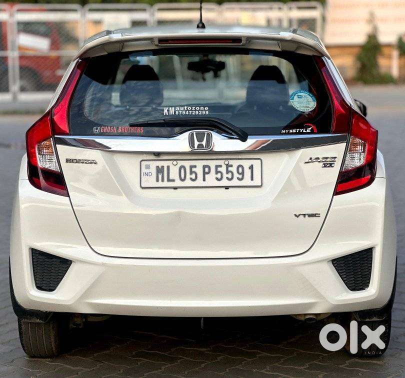 Honda Jazz 1.2 V I Vtec Privilege, 2016, Petrol