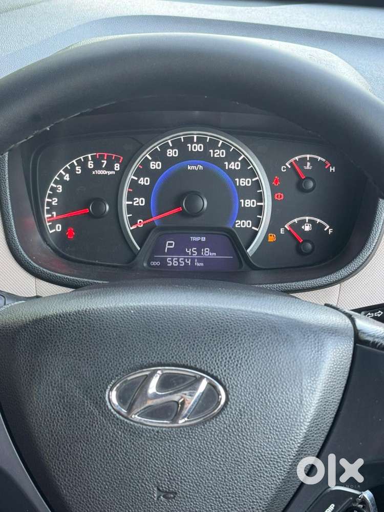 Hyundai Grand I10 Magna O At Petrol, 2017, Petrol
