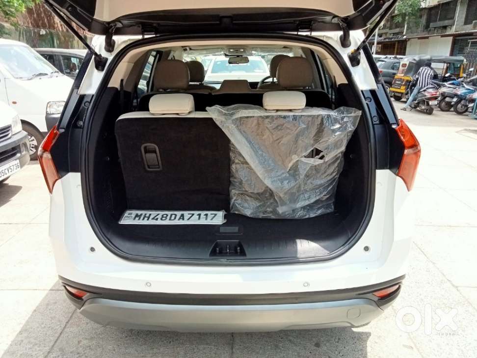 Mahindra Xuv700 2.2 Ax 7 Diesel At Str, 2024, Diesel