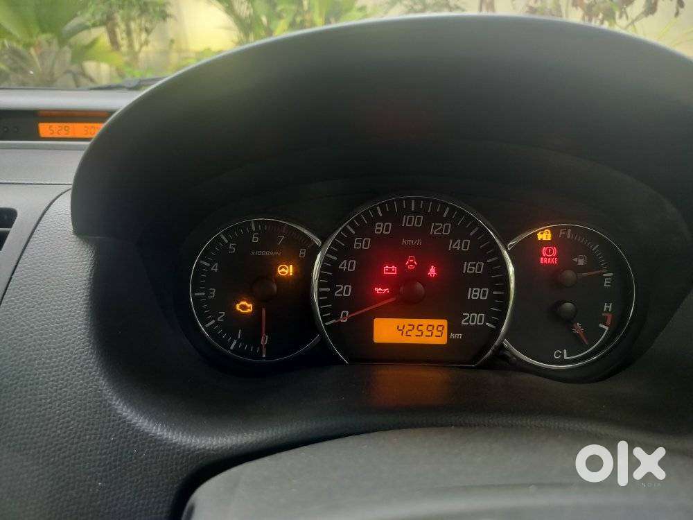 Maruti Suzuki Swift Dzire 1.2 Zxi Bsiv, 2011, Petrol