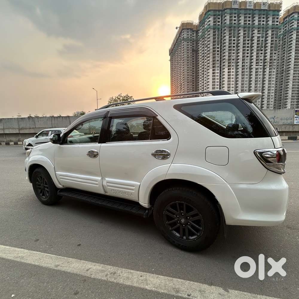 Toyota Fortuner Diesel 2015 Model