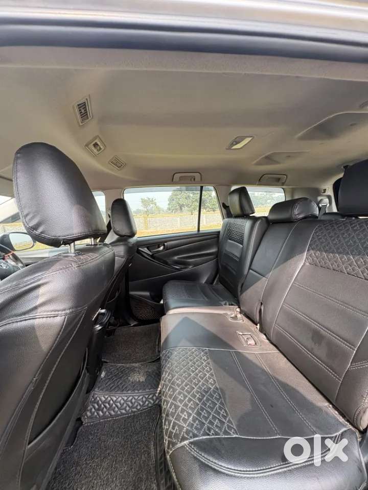 Toyota Innova Crysta G 8 Str, 2017, Diesel