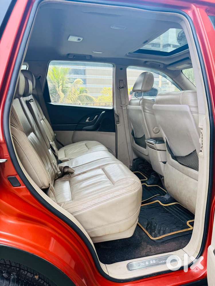 Mahindra Xuv500 At W10 Awd, 2016, Diesel