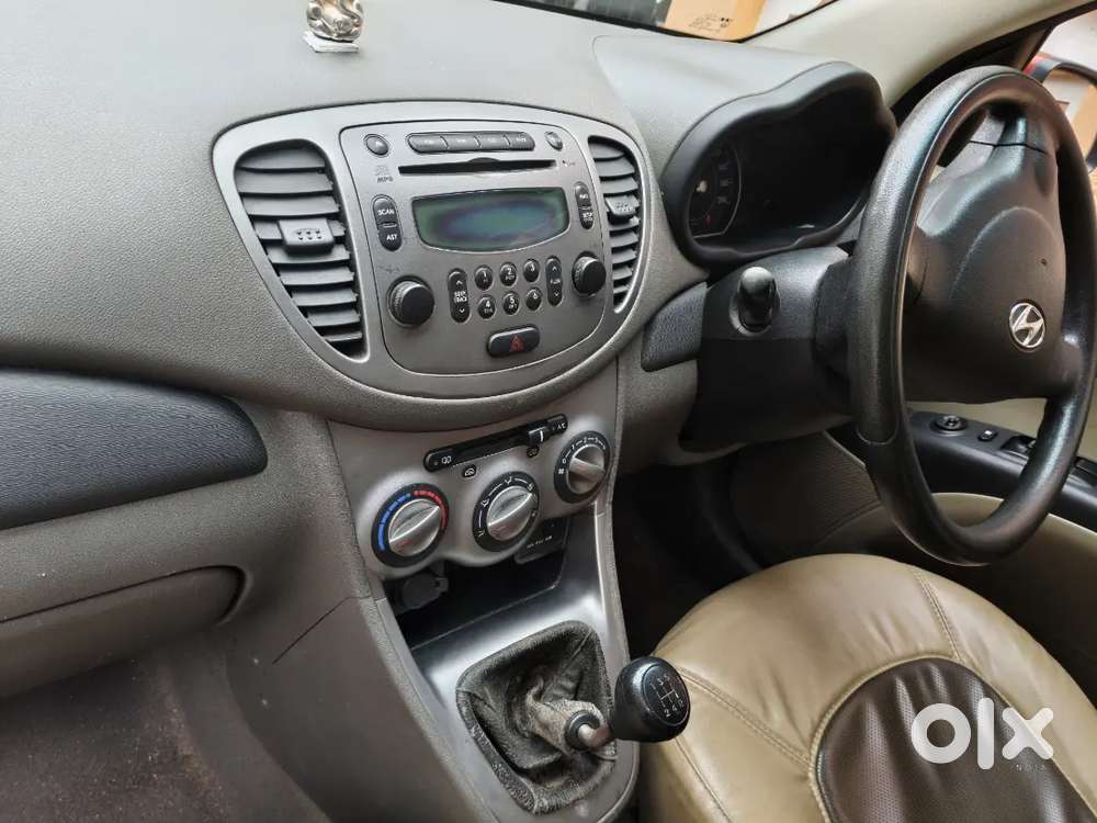 Hyundai i10 Kappa Sportz 2012 Car