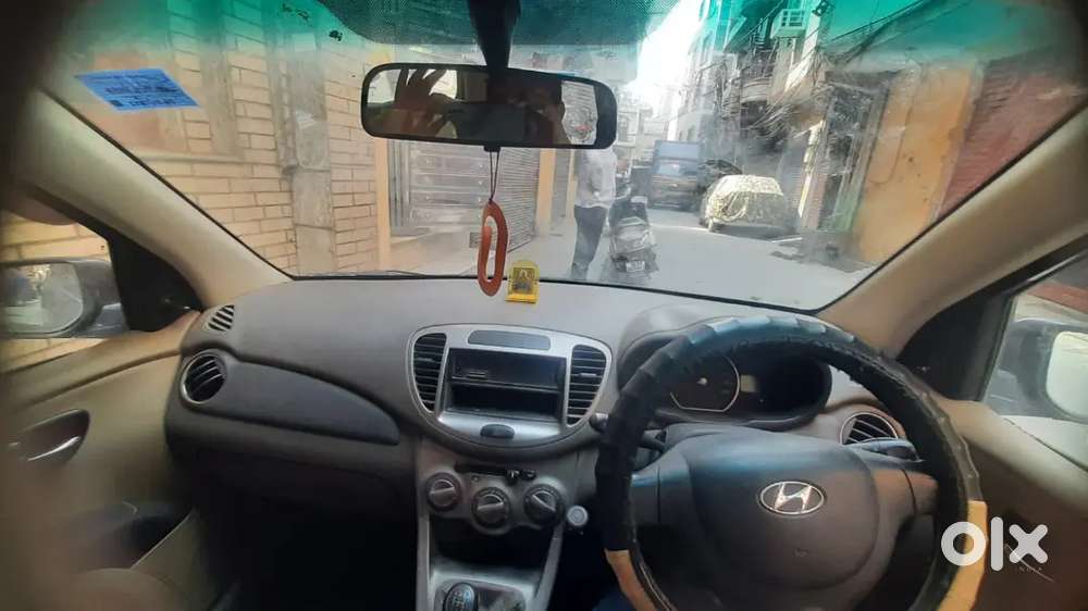Hyundai I10 Magna Petrol 2012