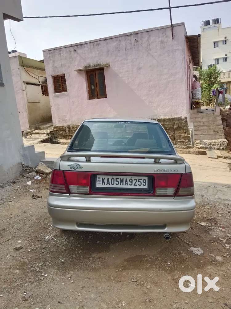 Maruti Suzuki Esteem 2002 Petrol Well Maintained