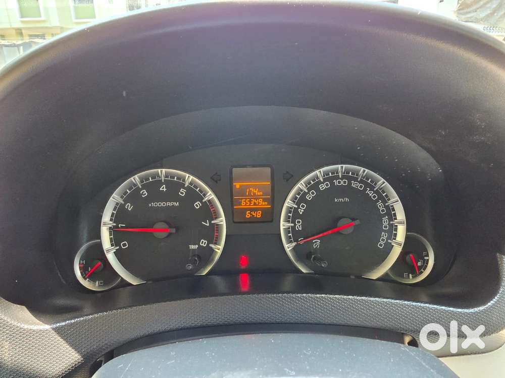 Maruti Suzuki Swift Dzire Vxi 1.2, 2014, Petrol