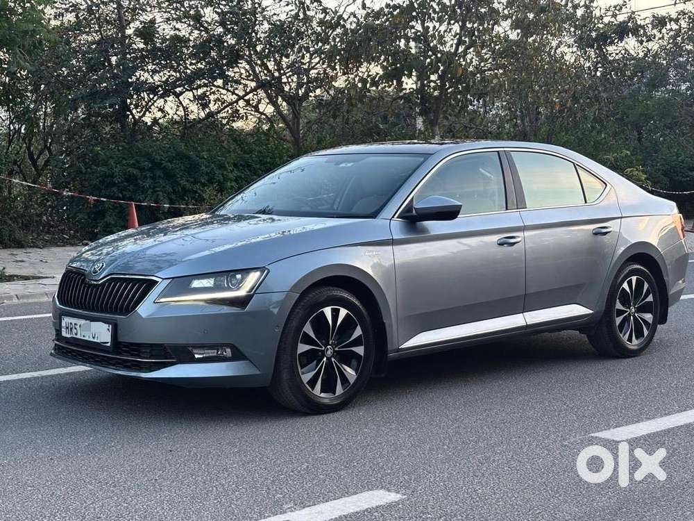 Skoda Superb Lk 1.8 Tsi At, 2019, Petrol