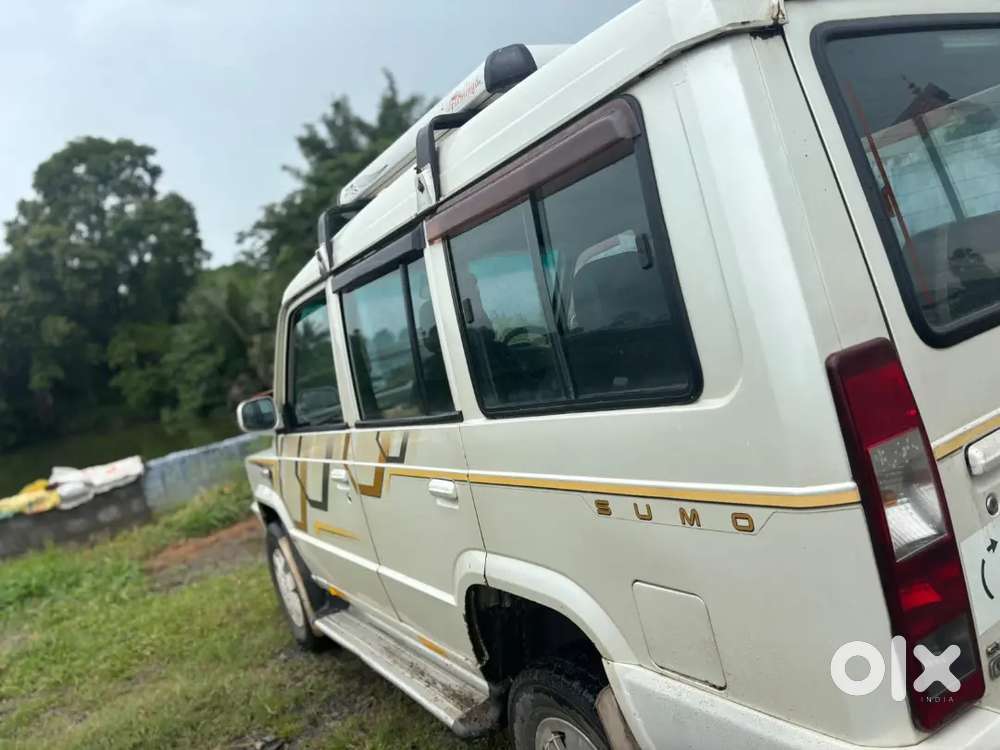 Tata Sumo Gold 2012