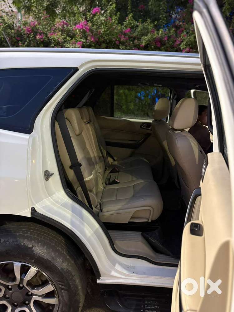 Ford Endeavour 3.2 Titanium 4x4