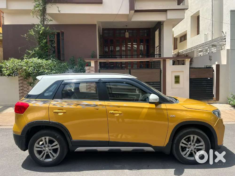 Maruti Suzuki Brezza 2016 Diesel Zdi+ Dual Tone