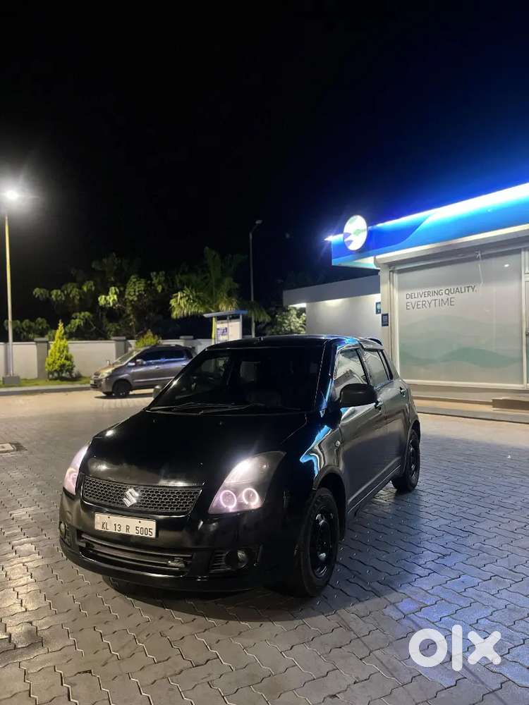 Maruti Suzuki Swift 2007 Petrol 122000 Km Driven