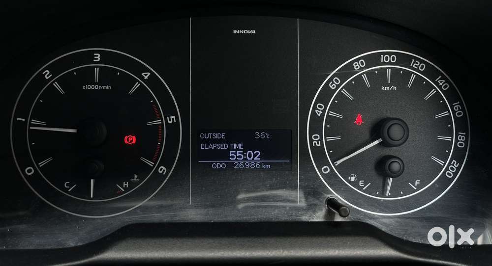 Toyota Innova Crysta [2020-ongoing] 2.4 Gx 7 Str, 2021, Diesel