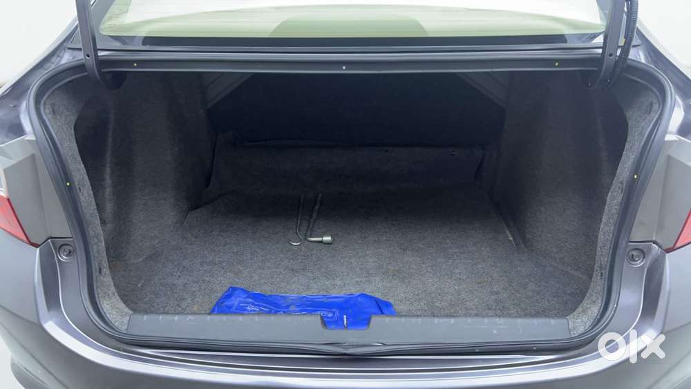 Honda City 1.5 Zx Cvt I-vtec, 2017, Petrol