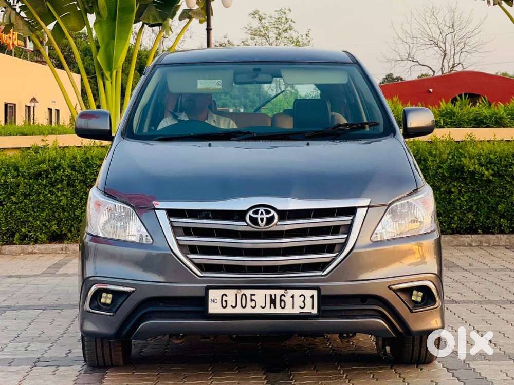 Toyota Innova 2.5 G (diesel) 8 Seater, 2016, Diesel