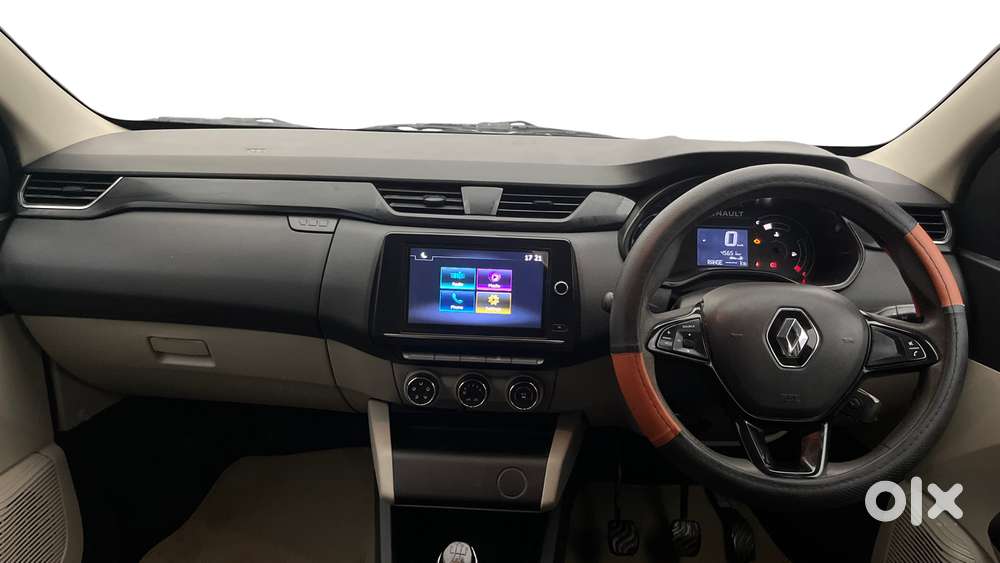Renault Triber Rxt, 2022, Petrol