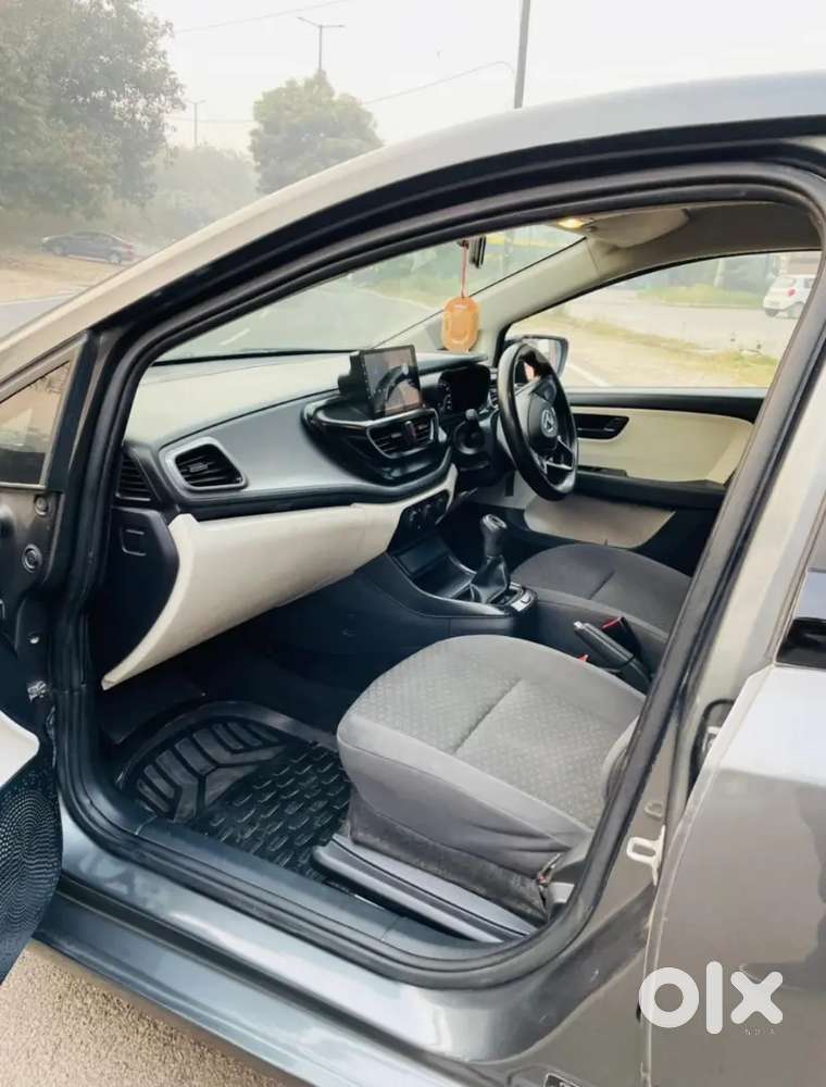 Tata Altroz 1.2 Plus 2022