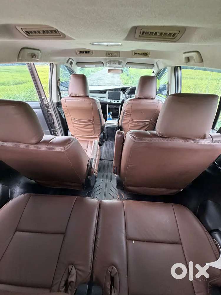 Toyota Innova Crysta 2.8 2016 Diesel