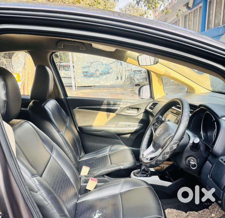 Honda Jazz V Mt Privilege, 2017, Petrol