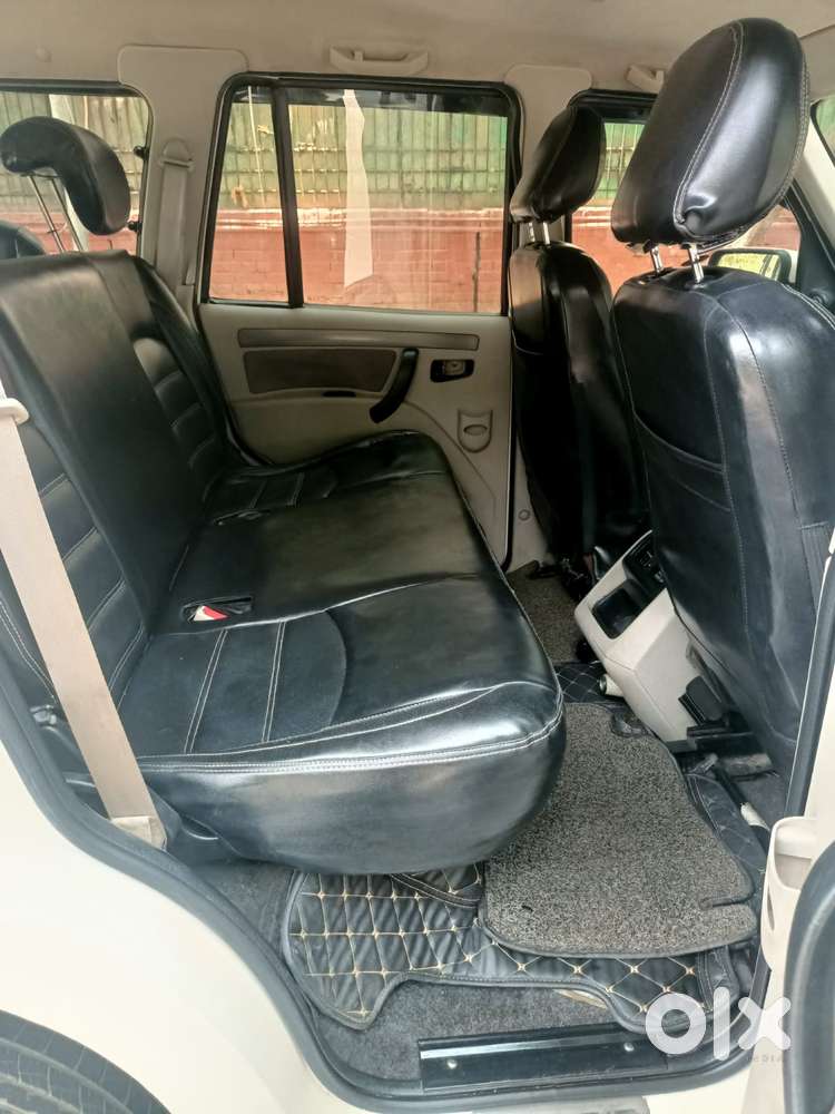 Mahindra Scorpio S6 Plus, 2016, Diesel
