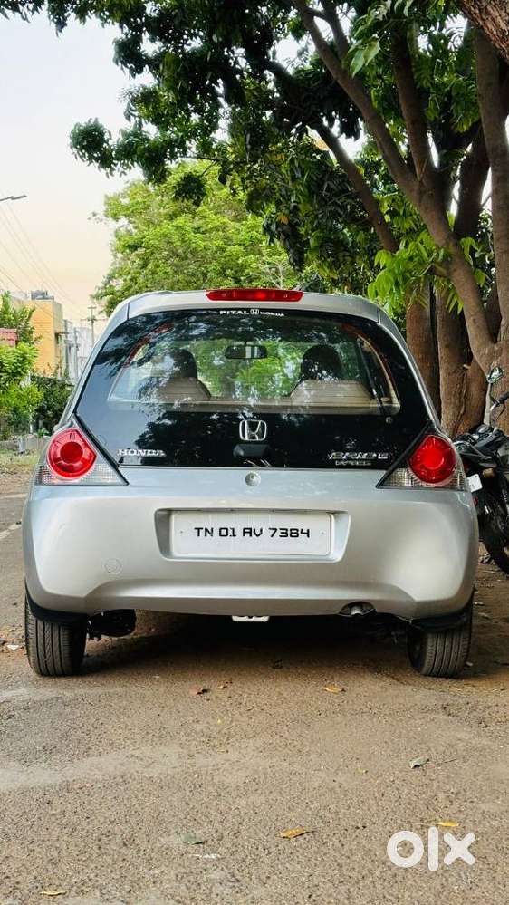 Honda Brio 2011-2013 V Mt, 2013, Petrol