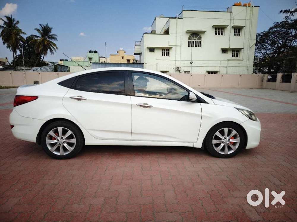 Hyundai Verna 1.6 Sx (o) Crdi At, 2012, Diesel