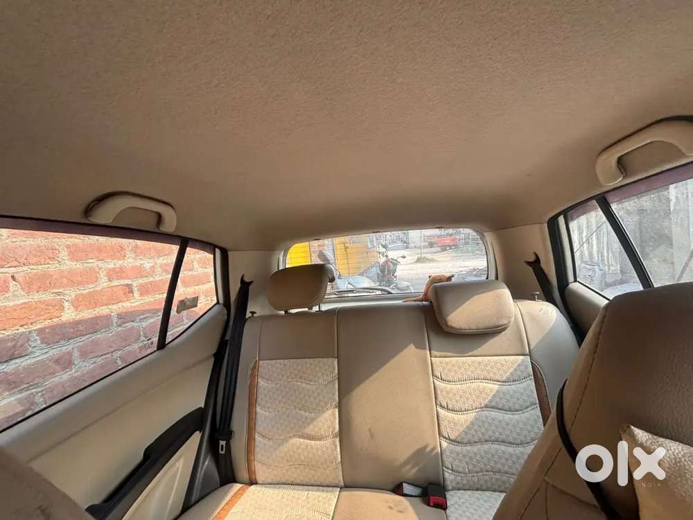 Hyundai I10 Sportz 2012