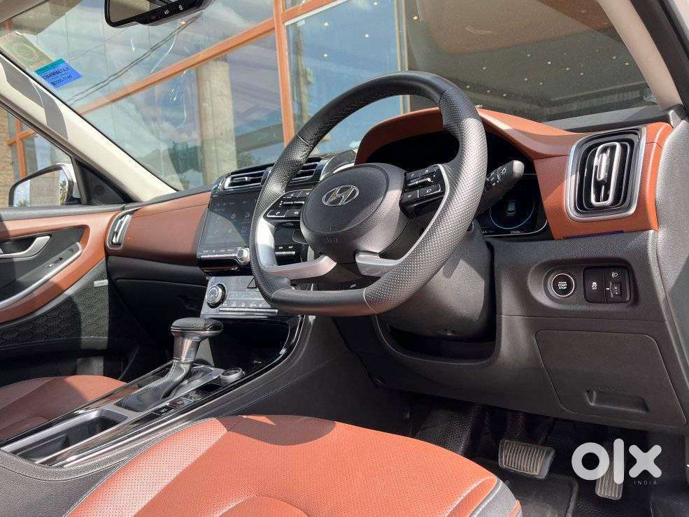 Hyundai Alcazar 2.0 Platinum (o) Petrol At 7 Str, 2022, Petrol