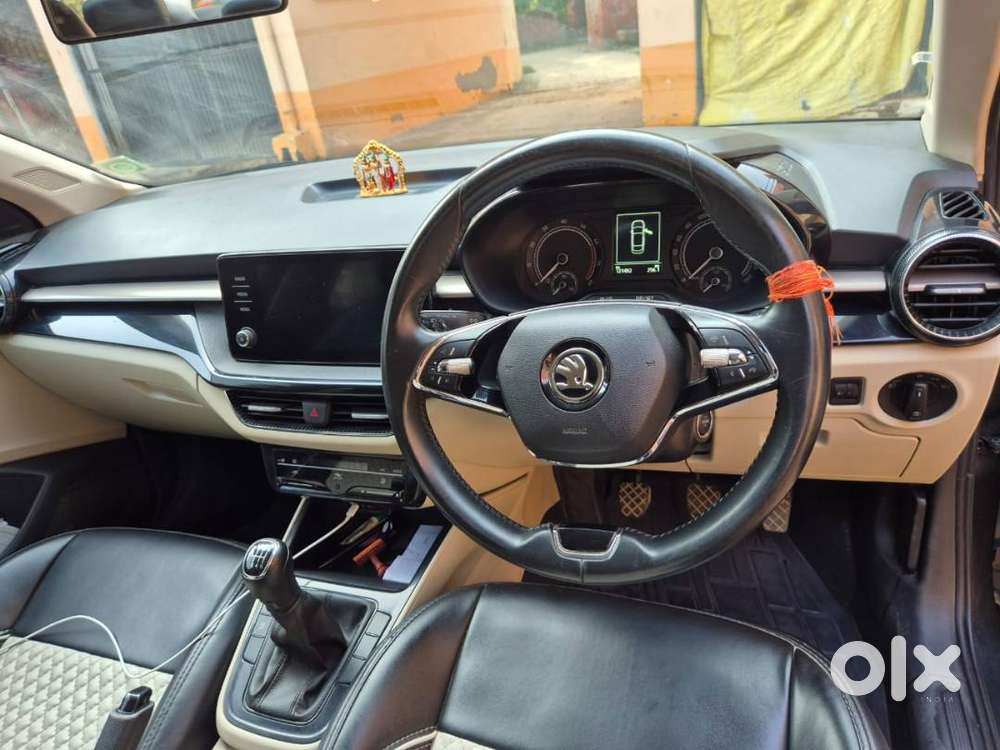 Skoda Slavia 1.0 Petrol 2023