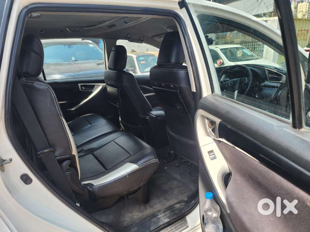 Toyota Innova Crysta