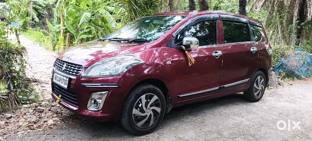 Maruti Suzuki Ertiga Lxi 2013