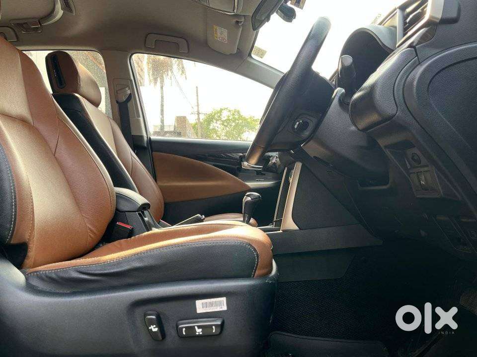 Toyota Innova Crysta 2.8 Z, 2018, Diesel