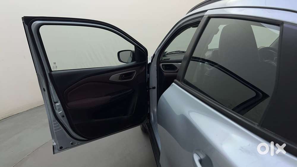 Maruti Suzuki Fronx Delta Plus 1.2 Ags, 2024, Petrol