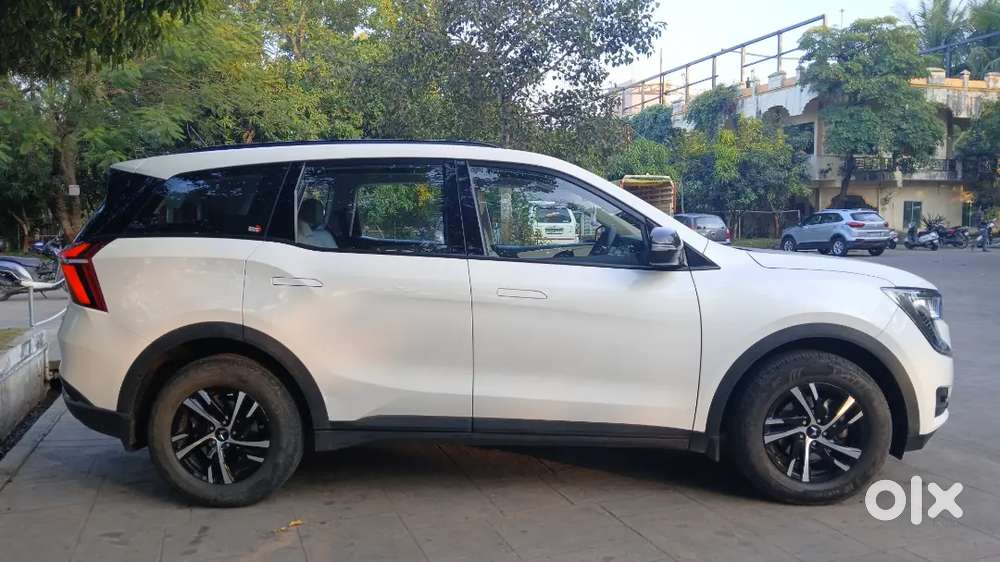 Mahindra Xuv700 Mx Petrol 5 Str In Mint Condition