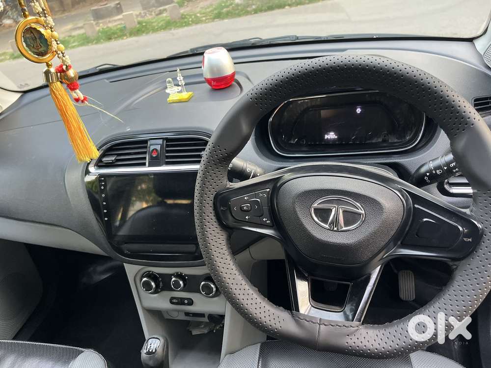 Tata Tiago 1.2 Revotron Xt (o), 2023, Petrol