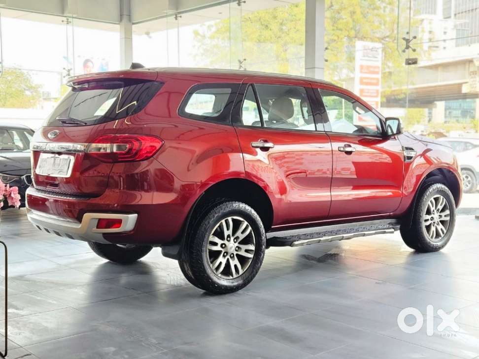 Ford Endeavour 2.2 Titanium At 4x2, 2016, Diesel