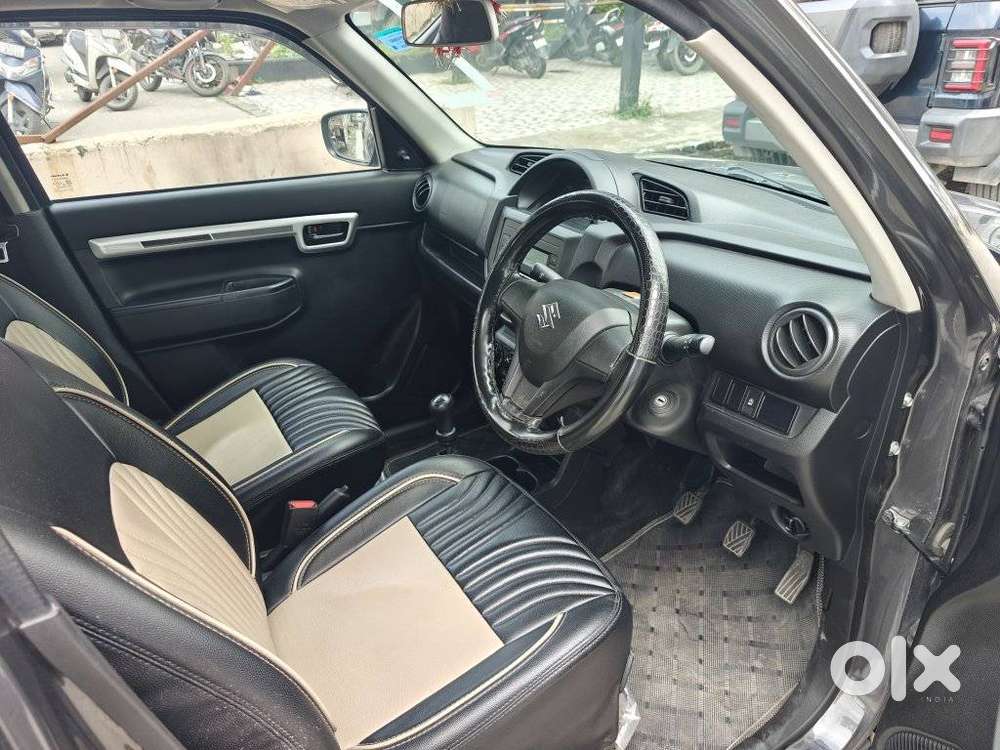 Maruti Suzuki S-presso Vxi, 2024, Petrol